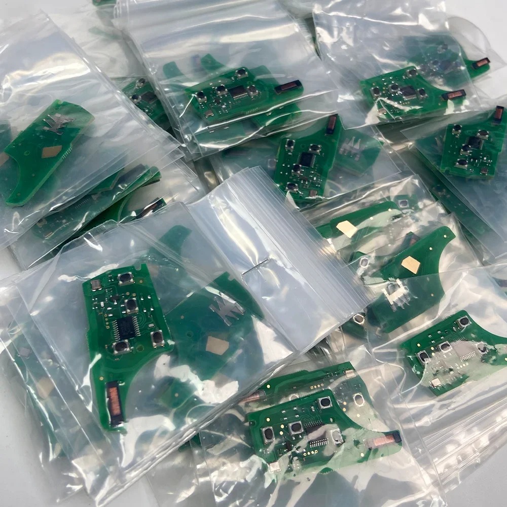 SUPERKEY PCF7941E 433MHz Car K - огляд і ціна Proto Board