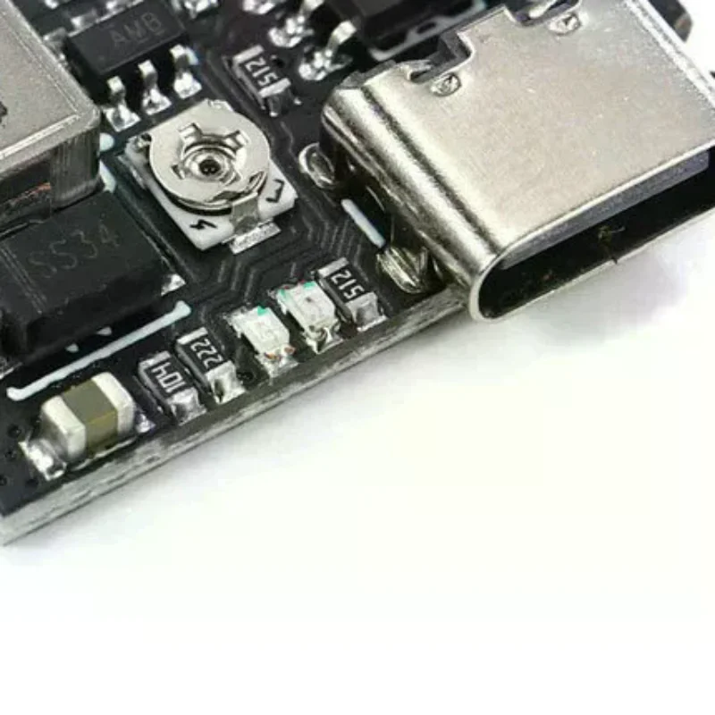 Type-C USB 3.7V 4.2V 1A 5W Lit - огляд і ціна Tp4056 Module